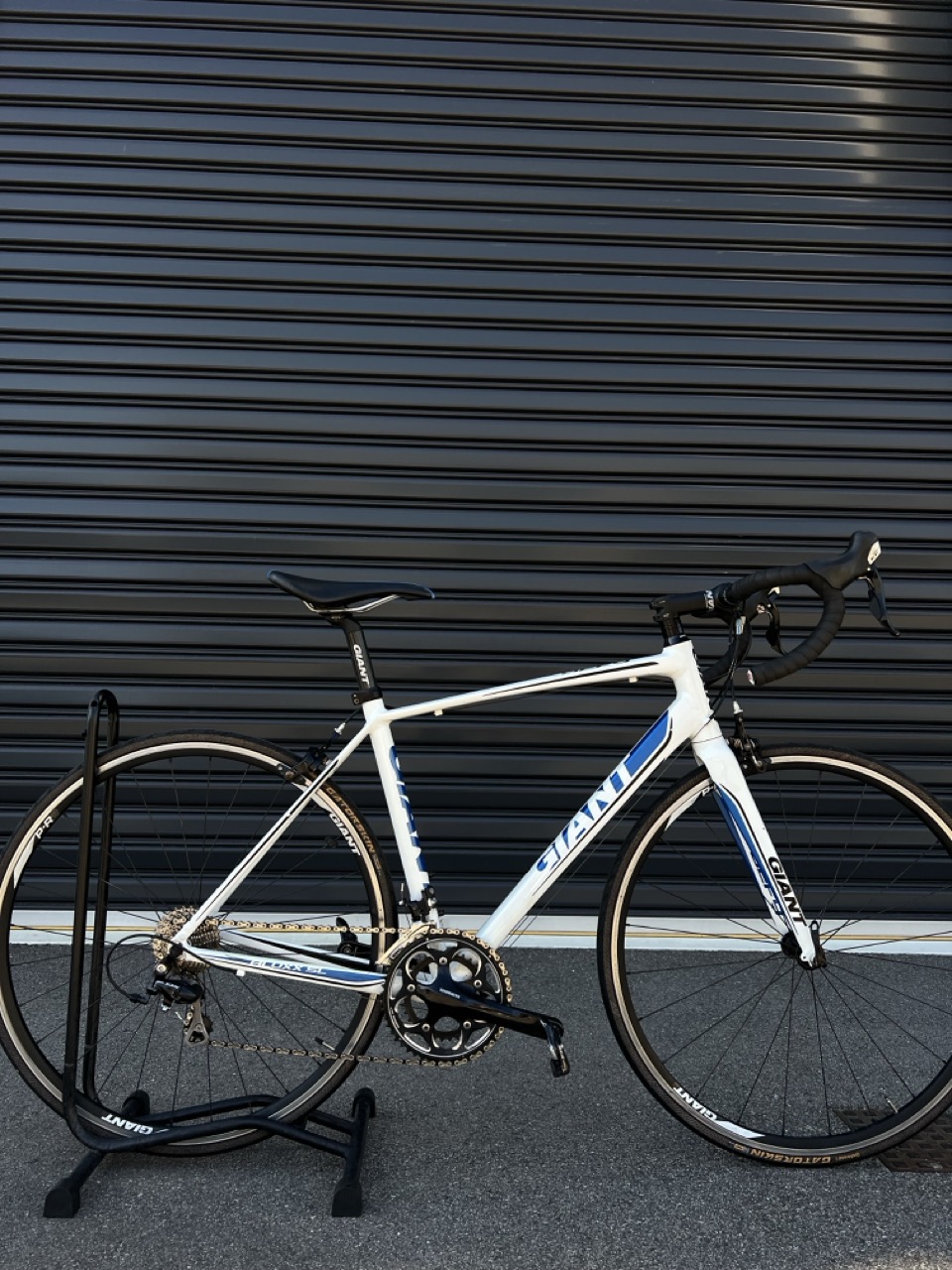 Giant Road Bike